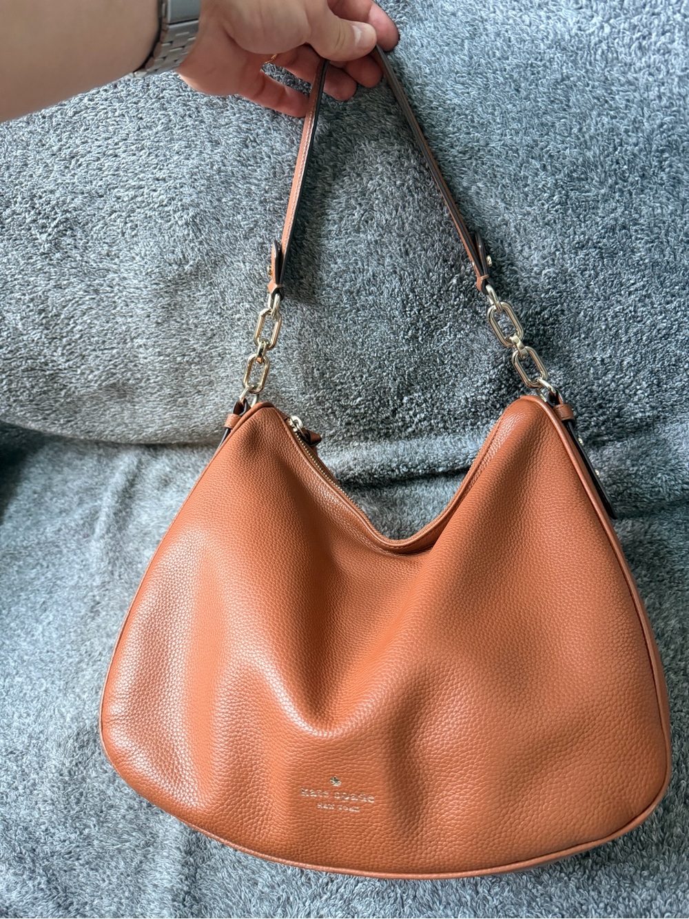 Kate Spade New York

MULBERRY STREET VIVIAN SHOULDER BAG